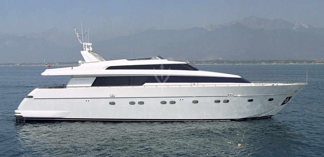 Infinitas Charter Yacht