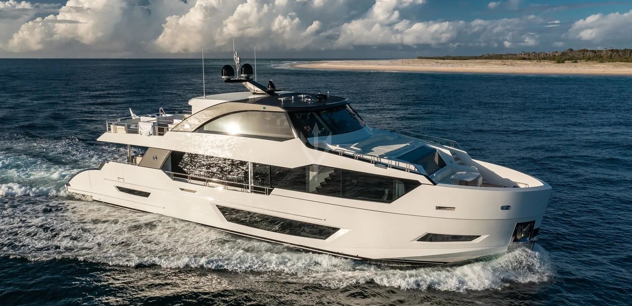 First Class Digs Charter Yacht