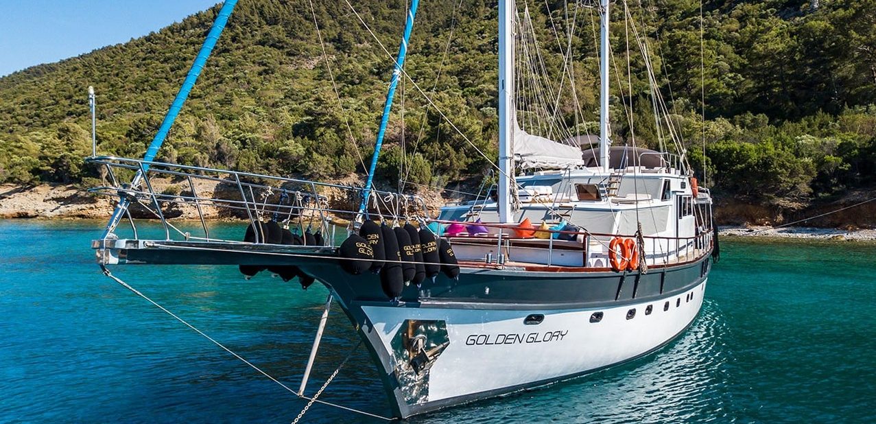 Golden Glory Charter Yacht
