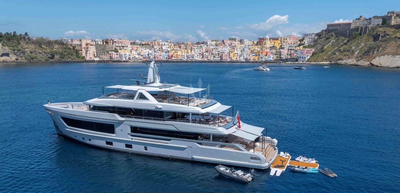 Babbo Charter Yacht