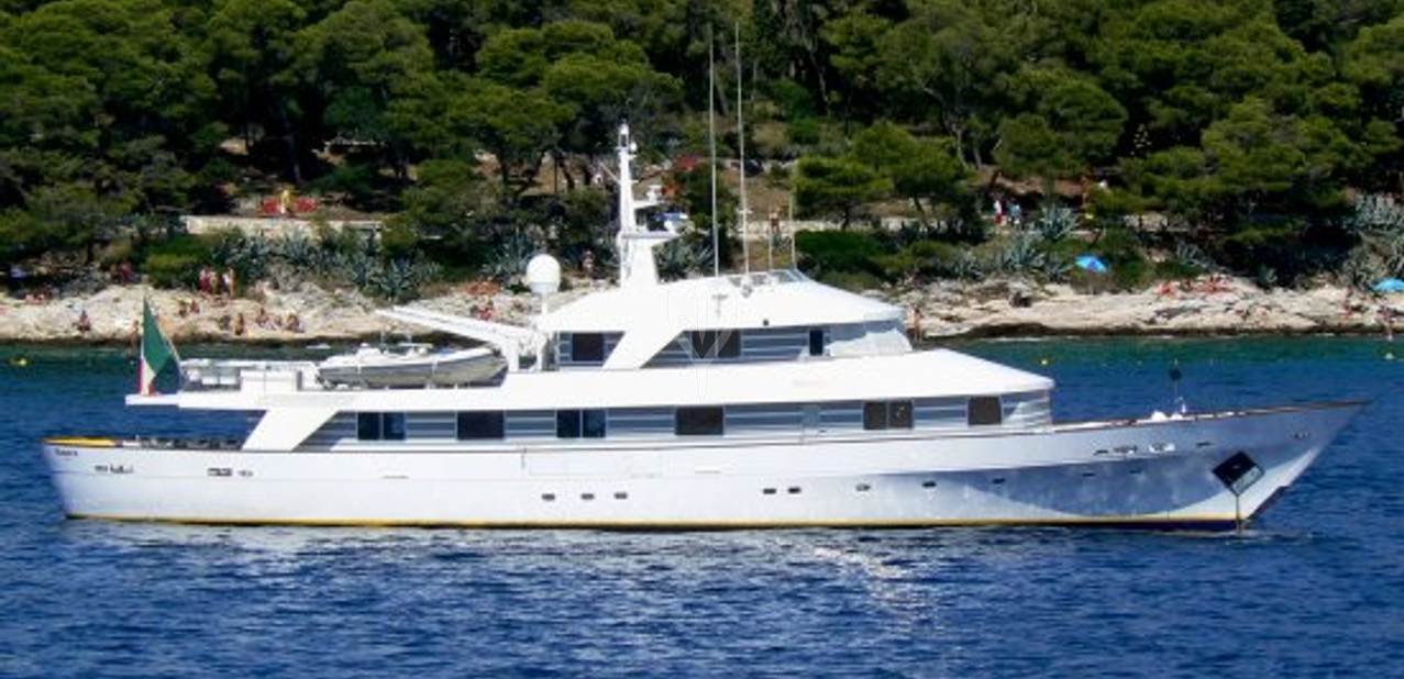 Emera Charter Yacht