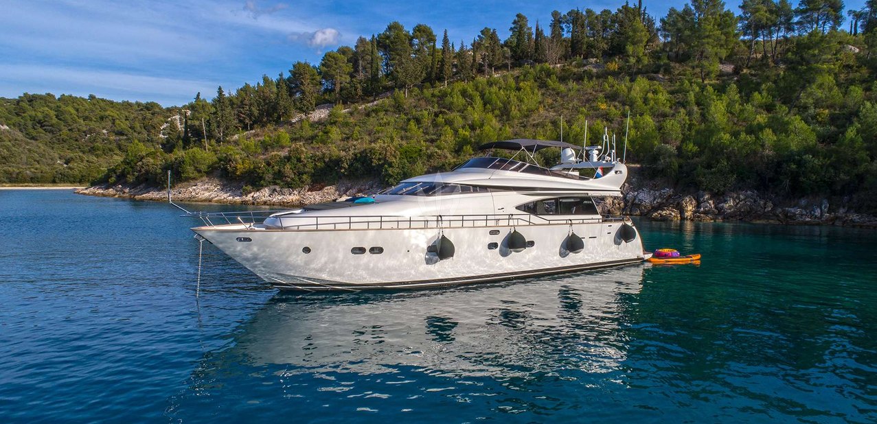 Jantar Charter Yacht