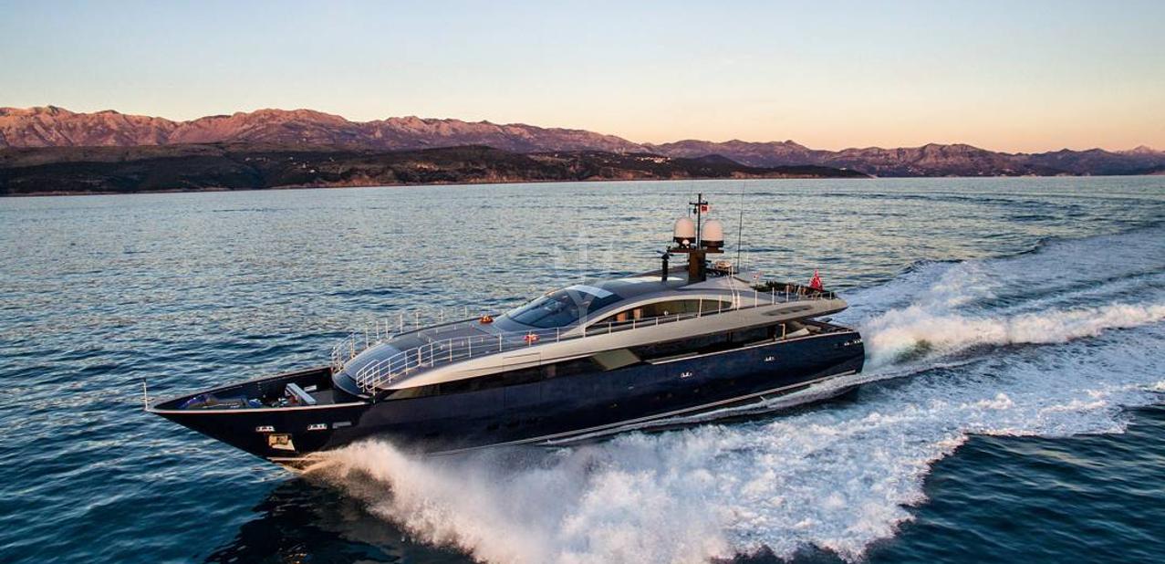 Lucky Me Yacht Academy Charter Yacht