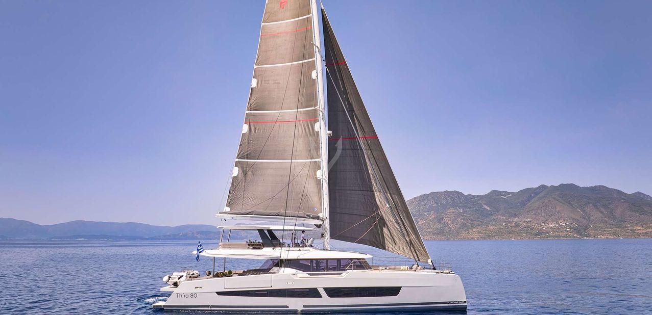 Aloia 80 Charter Yacht