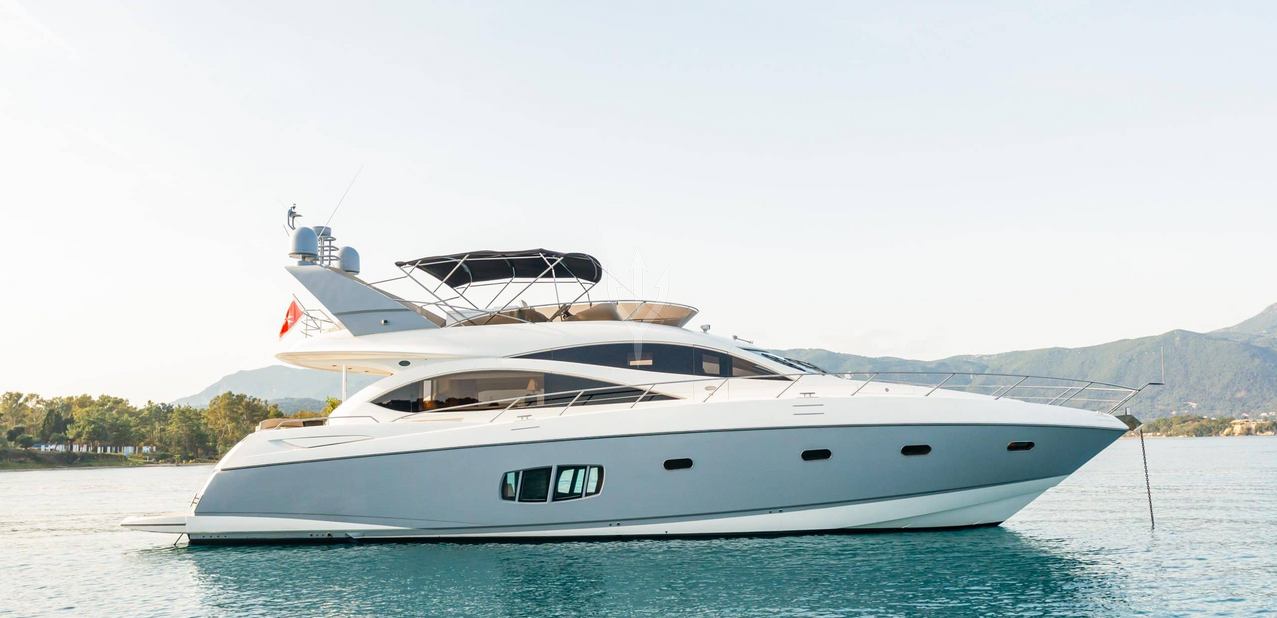 Vinci Charter Yacht