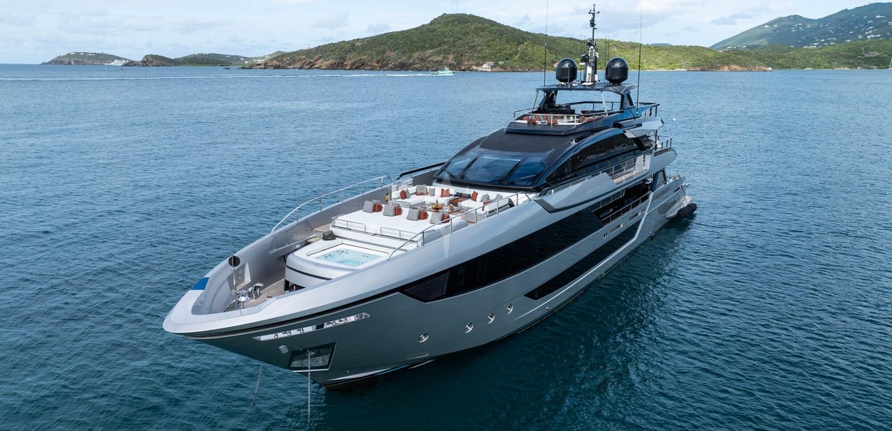 Tasty Waves Charter Yacht