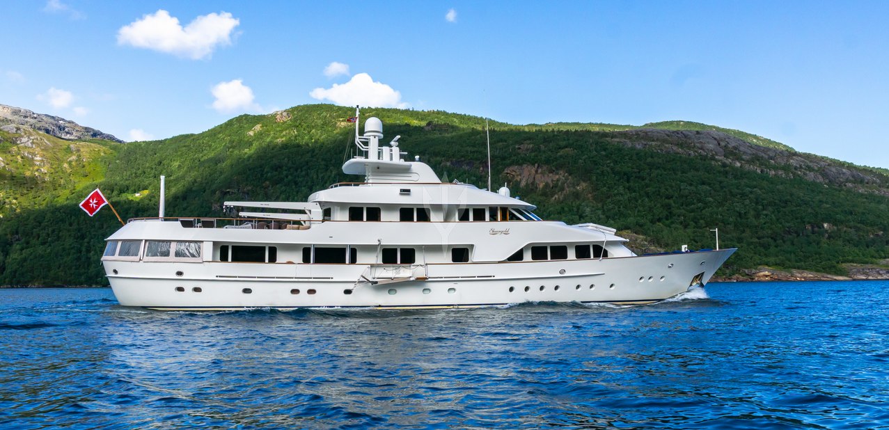 Sheergold Charter Yacht