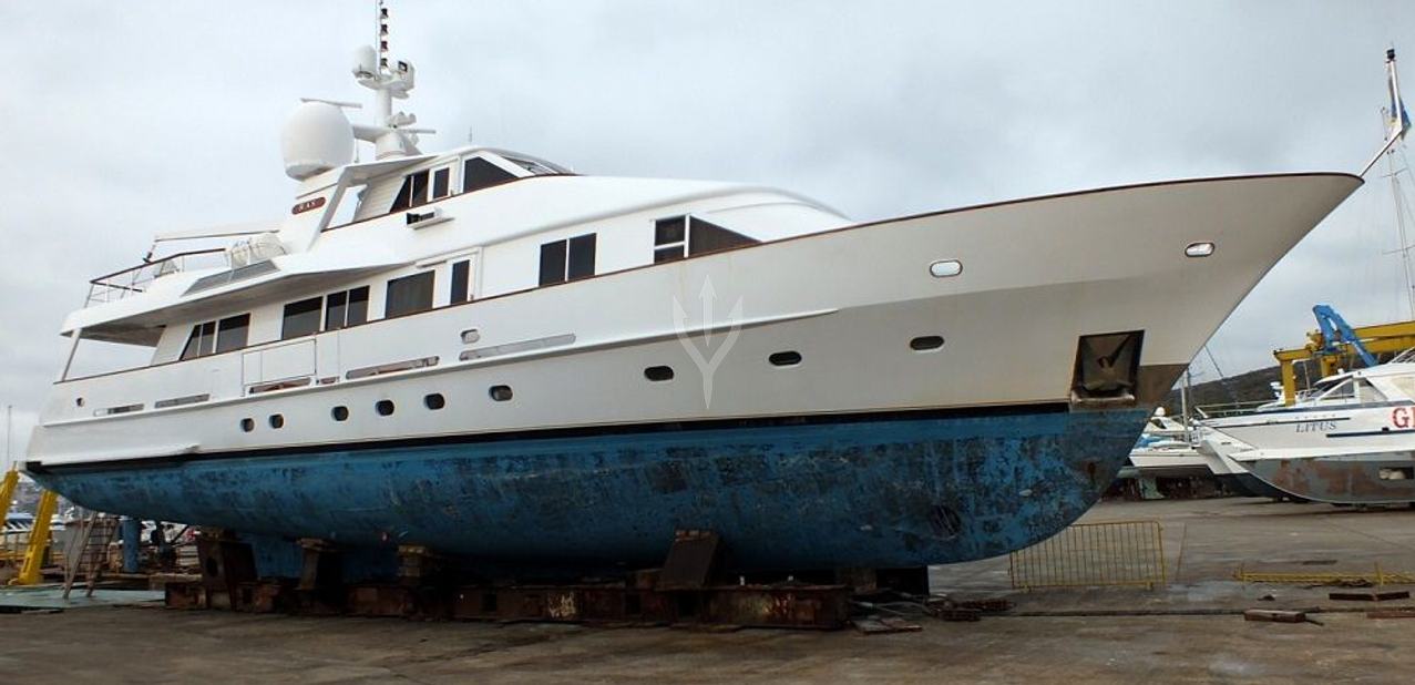 Ras Charter Yacht