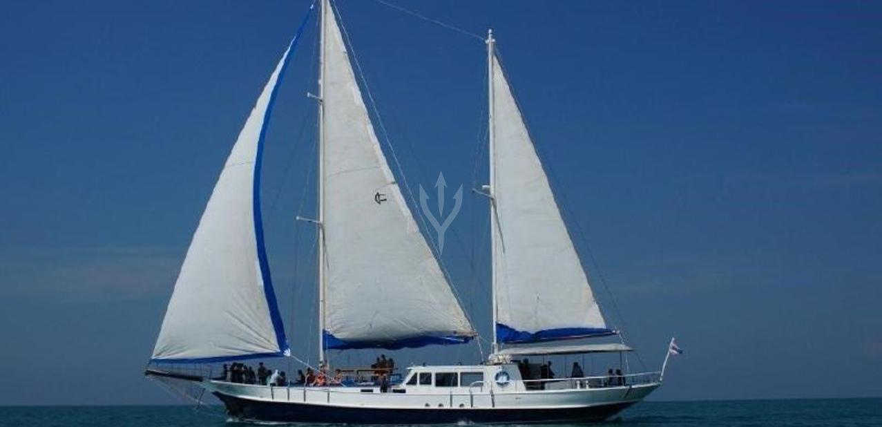 O'lina Charter Yacht