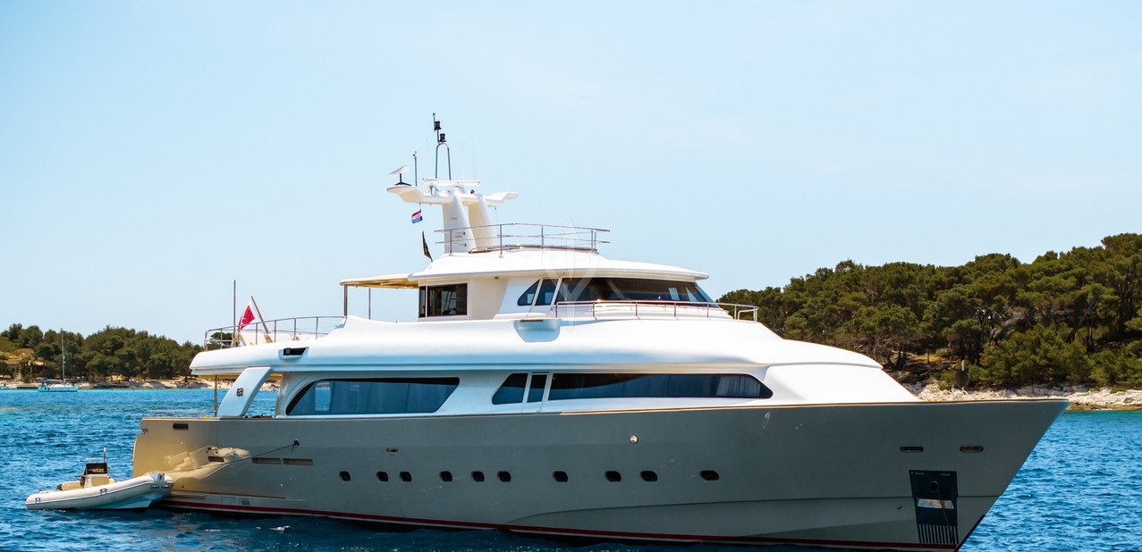 Imagine Charter Yacht