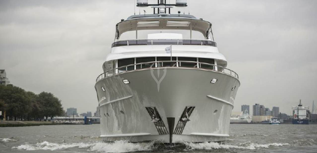 Mahalo Charter Yacht
