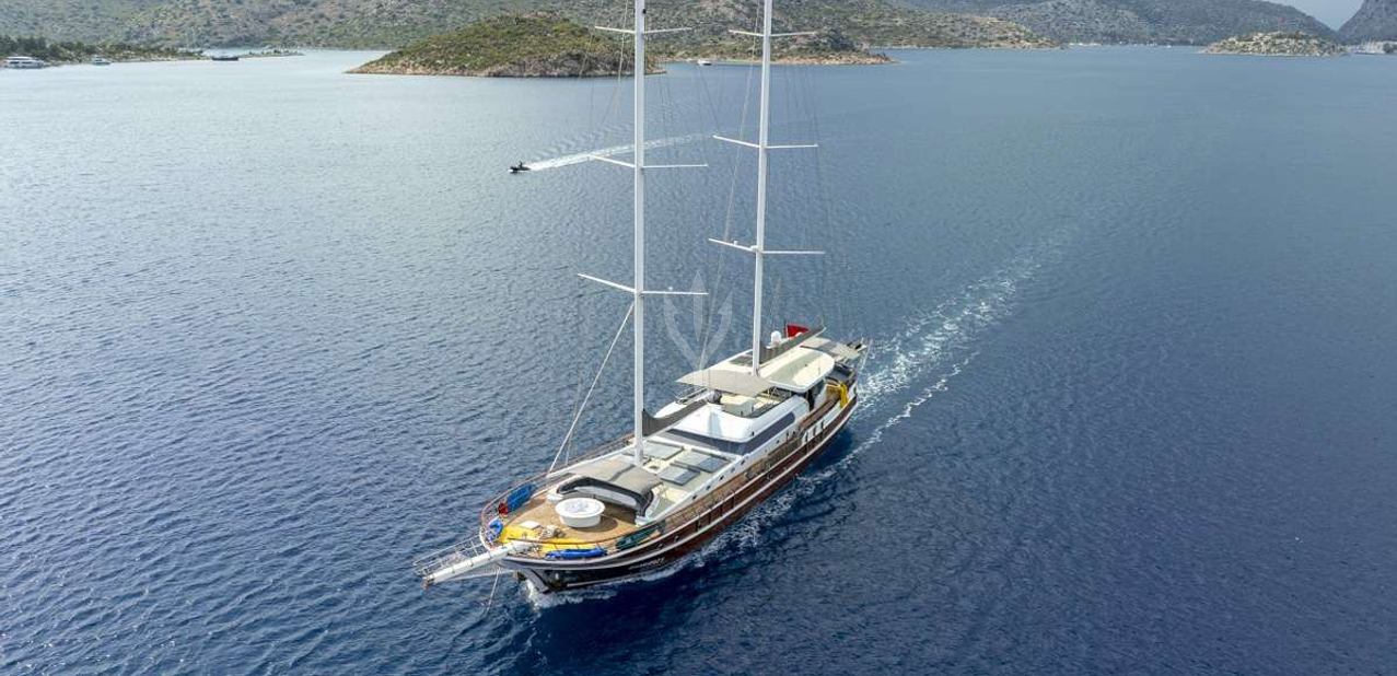Kaan Ayaz Charter Yacht