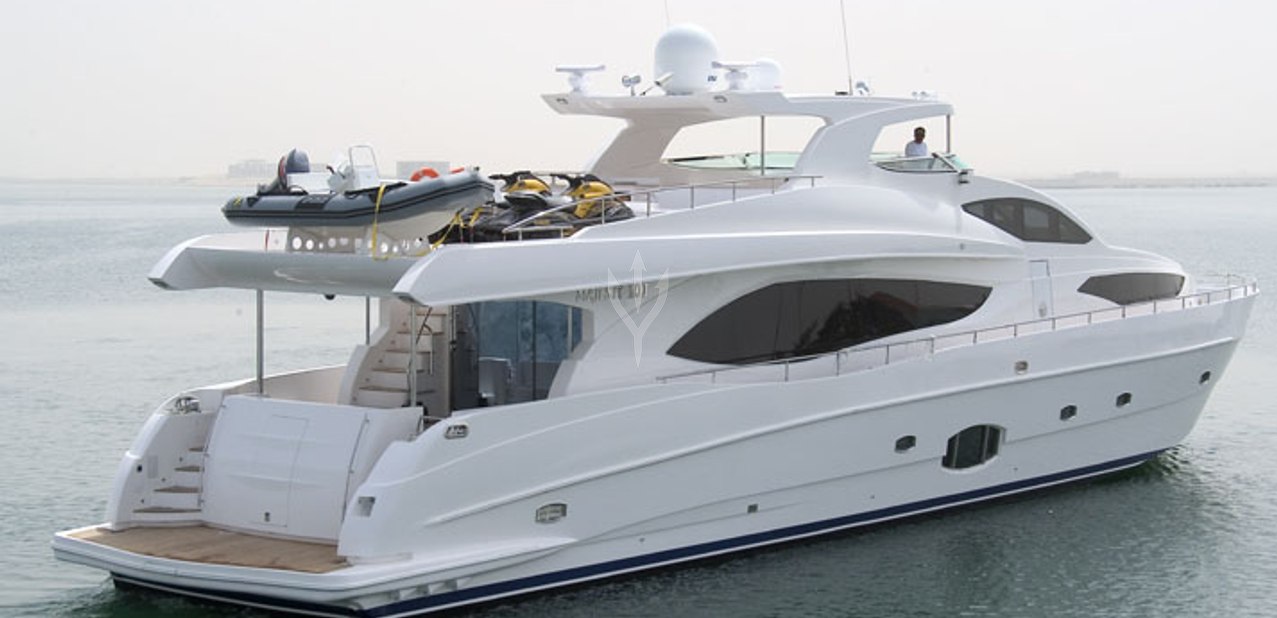 Majesty Yachts 101/05 Charter Yacht