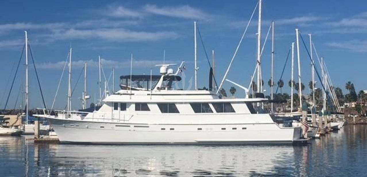 La Bella Vita Charter Yacht
