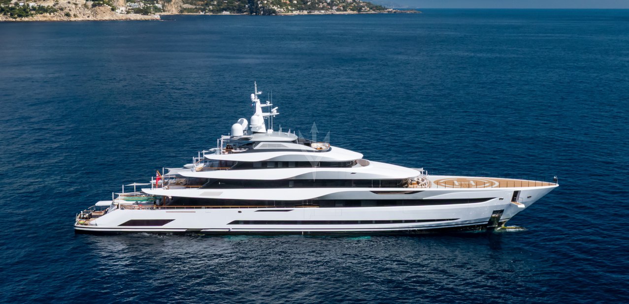 Platinum Charter Yacht