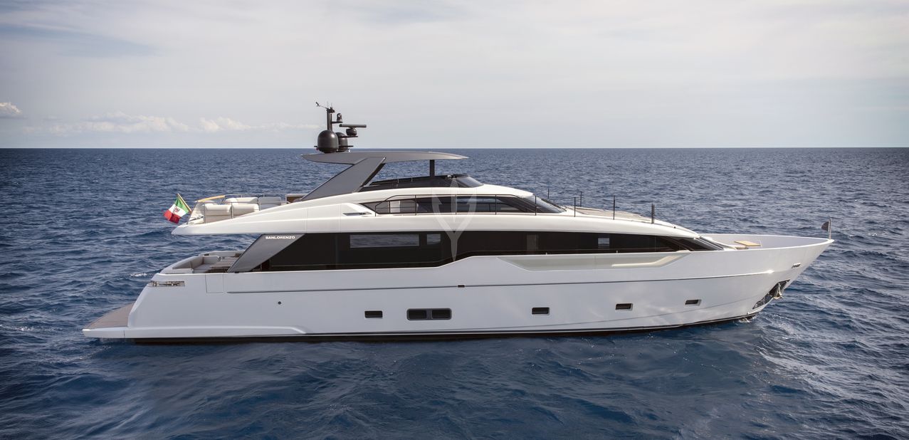 Crudelia Charter Yacht