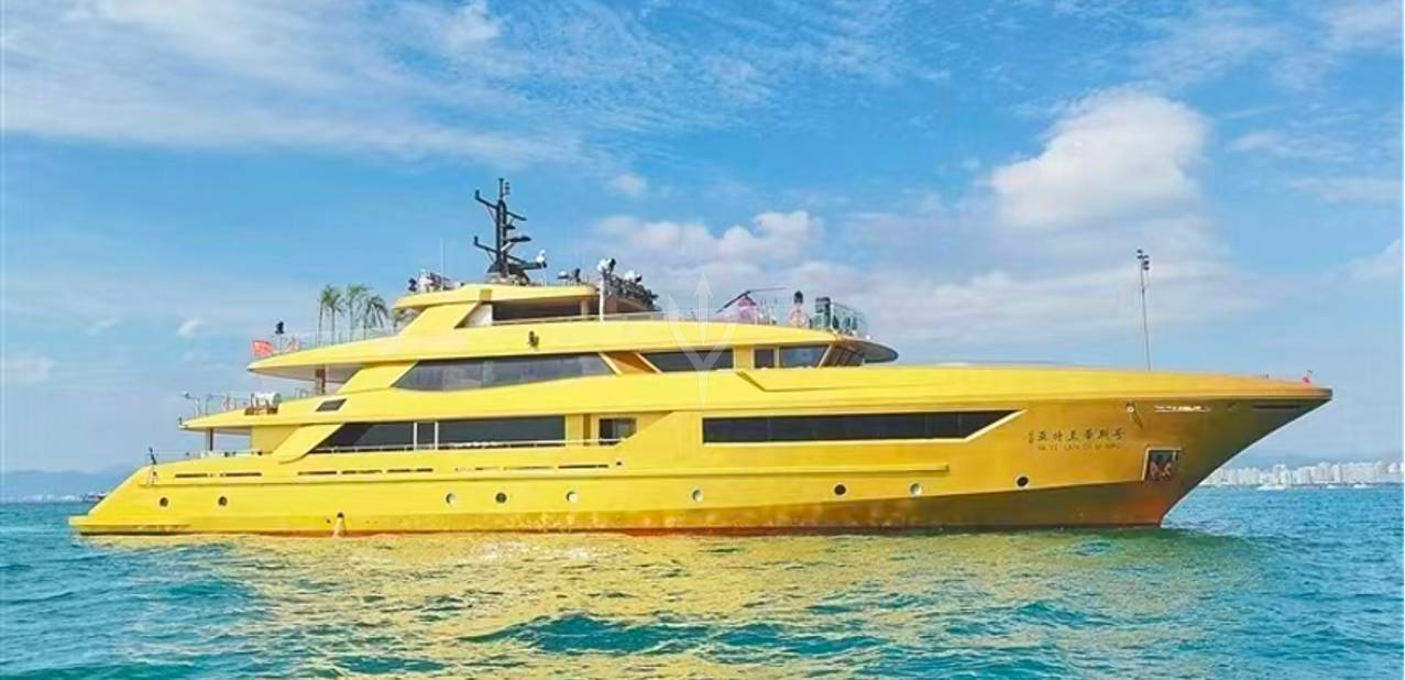 Atlantis Charter Yacht