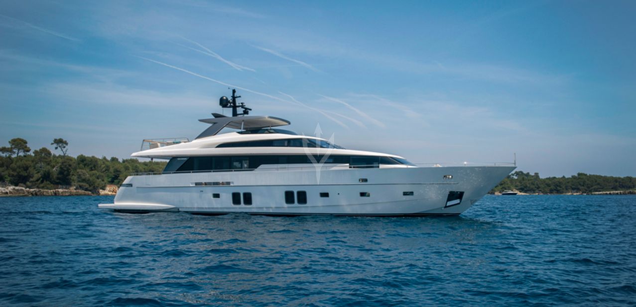 De Zeus Charter Yacht