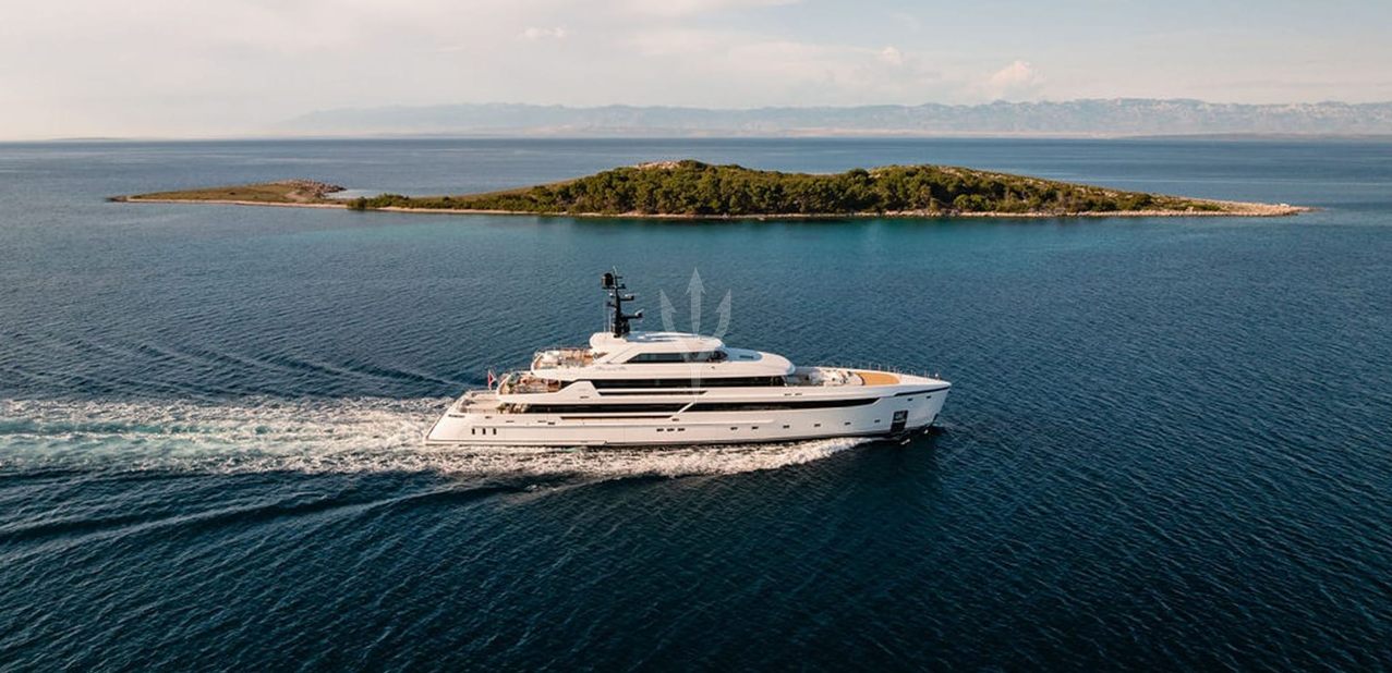 Rose d'Or Charter Yacht