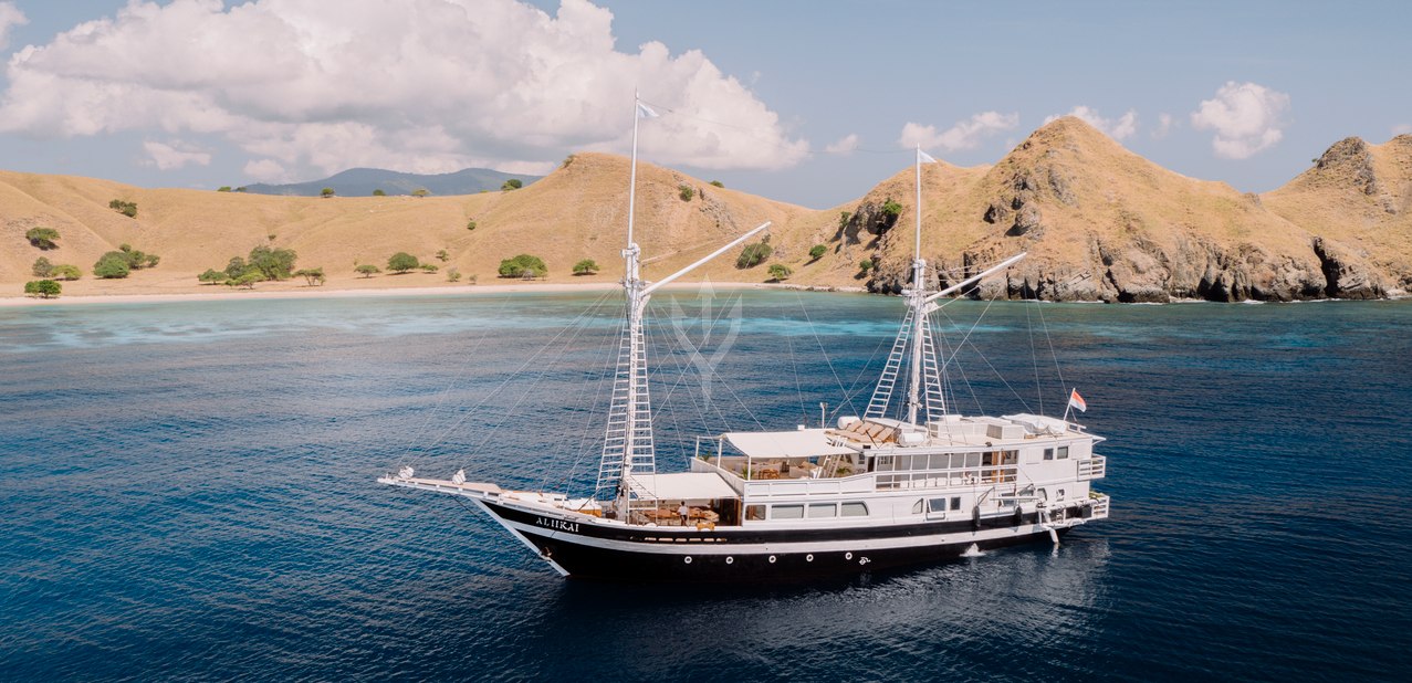 Aliikai Voyage Charter Yacht