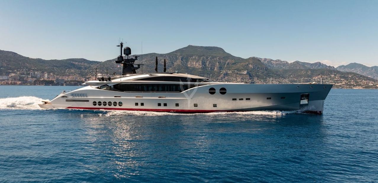 DB9 Charter Yacht