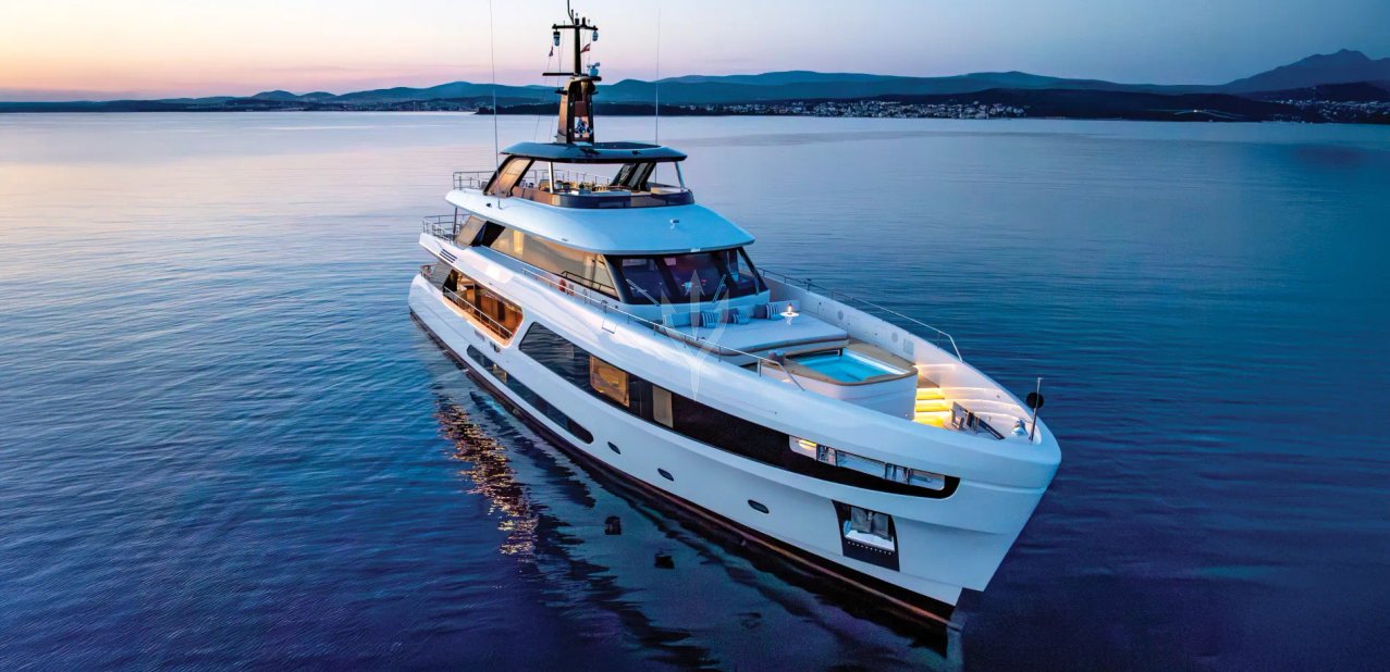 Dawo Charter Yacht
