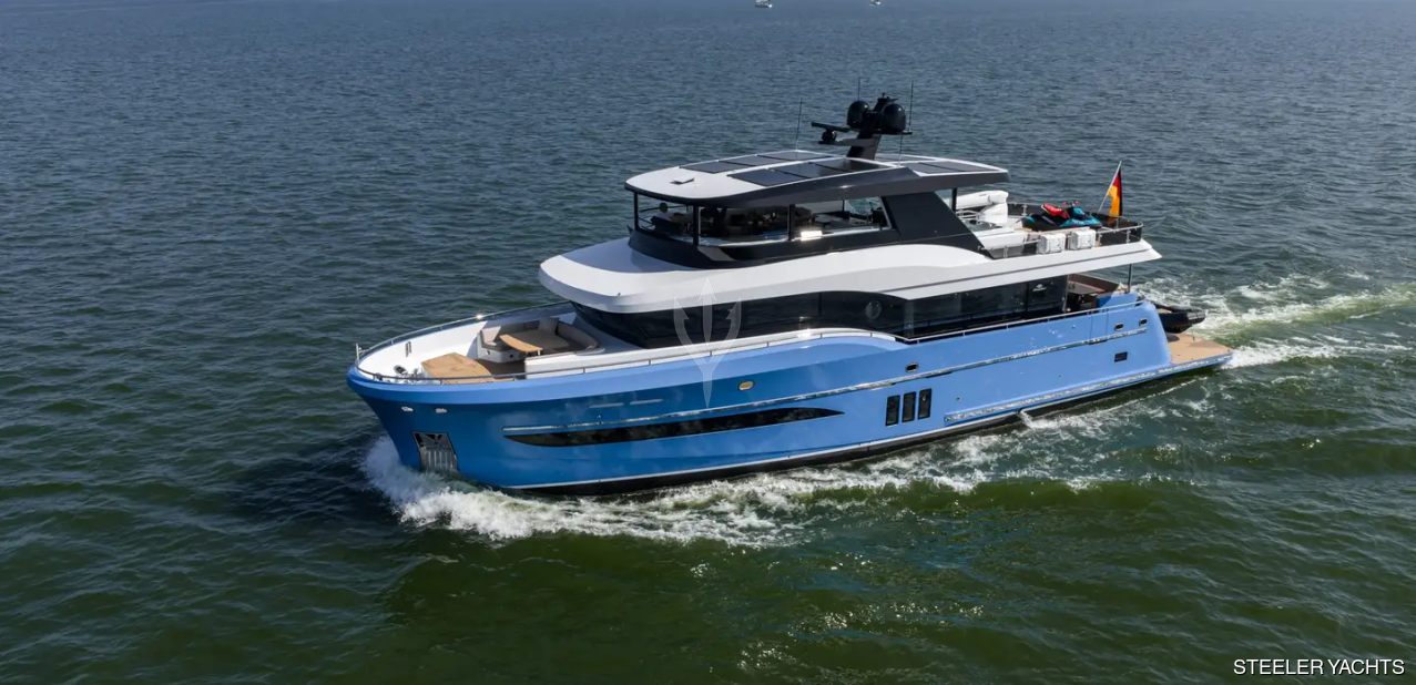 Aviso Charter Yacht