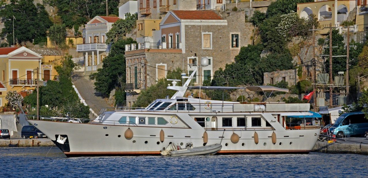 Acacia Charter Yacht