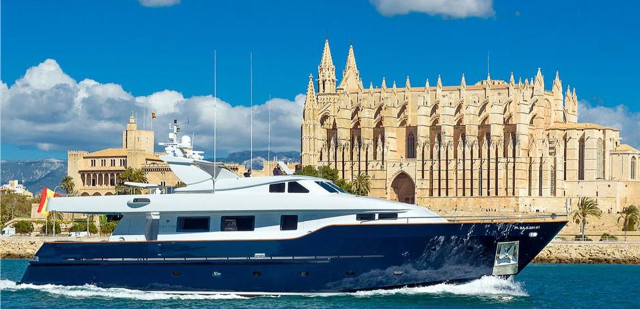 Virgen Del Mar V Charter Yacht