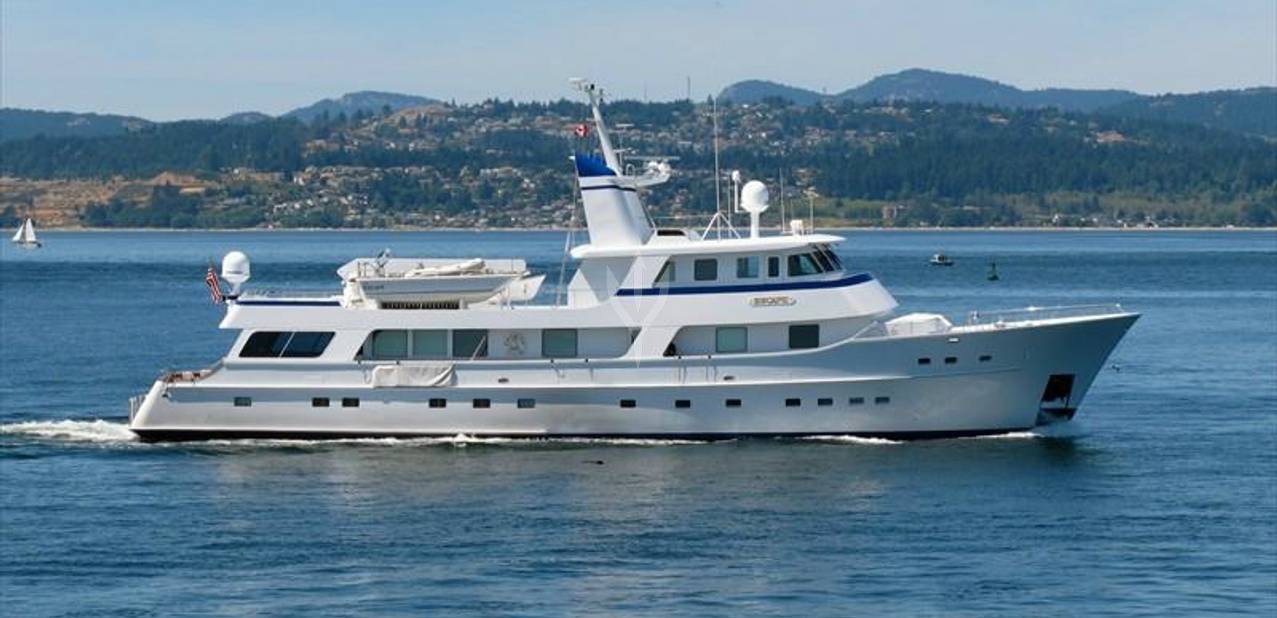Escape of London Charter Yacht