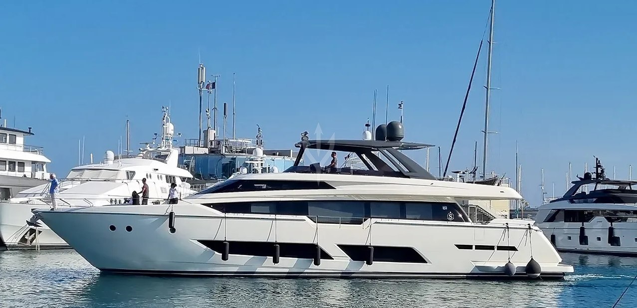 Osmoze Charter Yacht