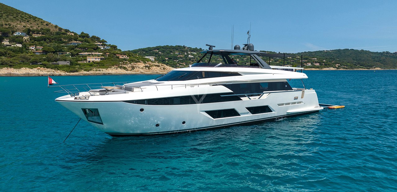 Daddy's Dream 2 Charter Yacht