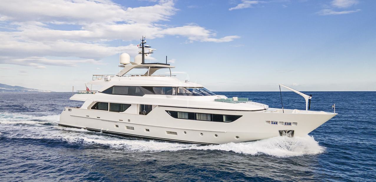 Sosa Charter Yacht