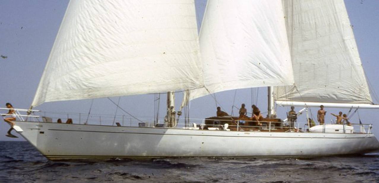 Adelie Charter Yacht
