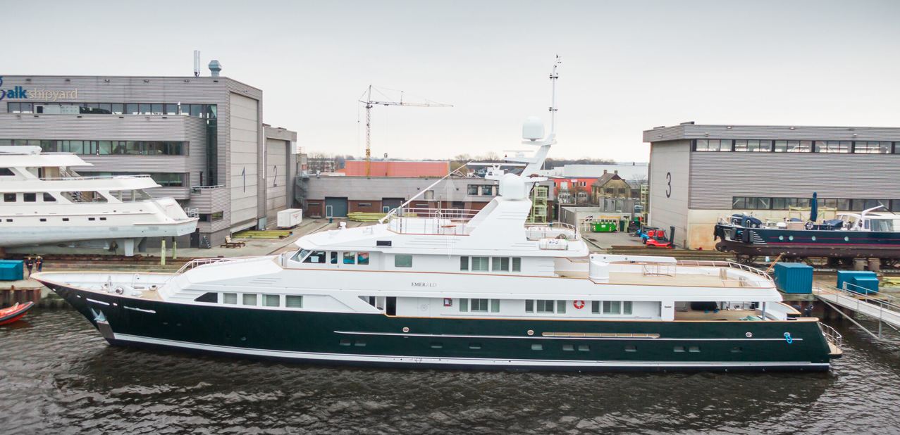 Emerald Charter Yacht