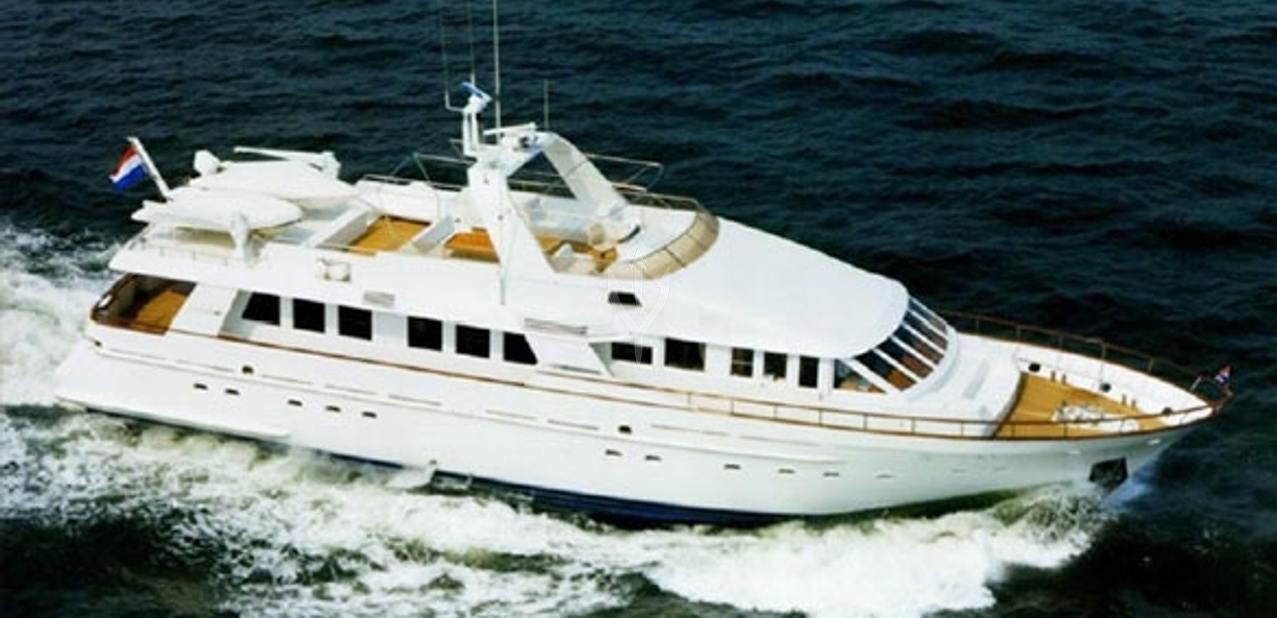 Etra I Charter Yacht