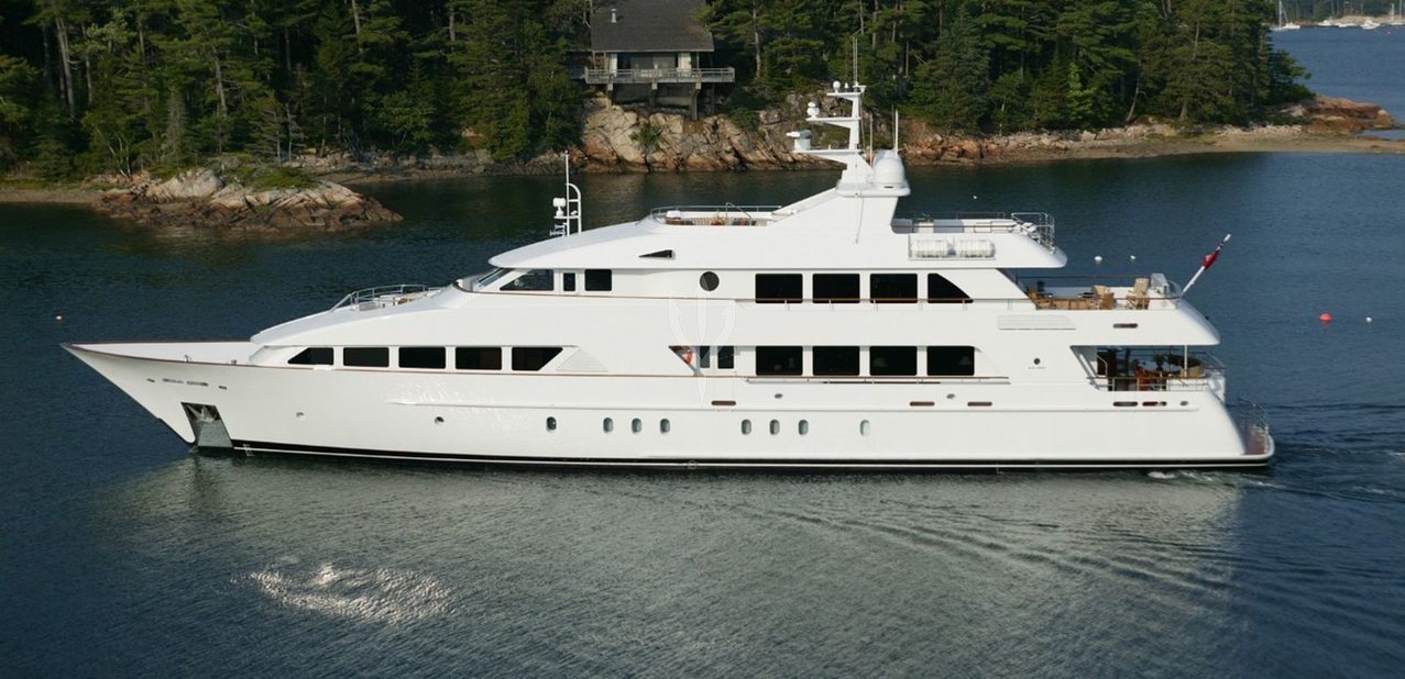 Alta Charter Yacht