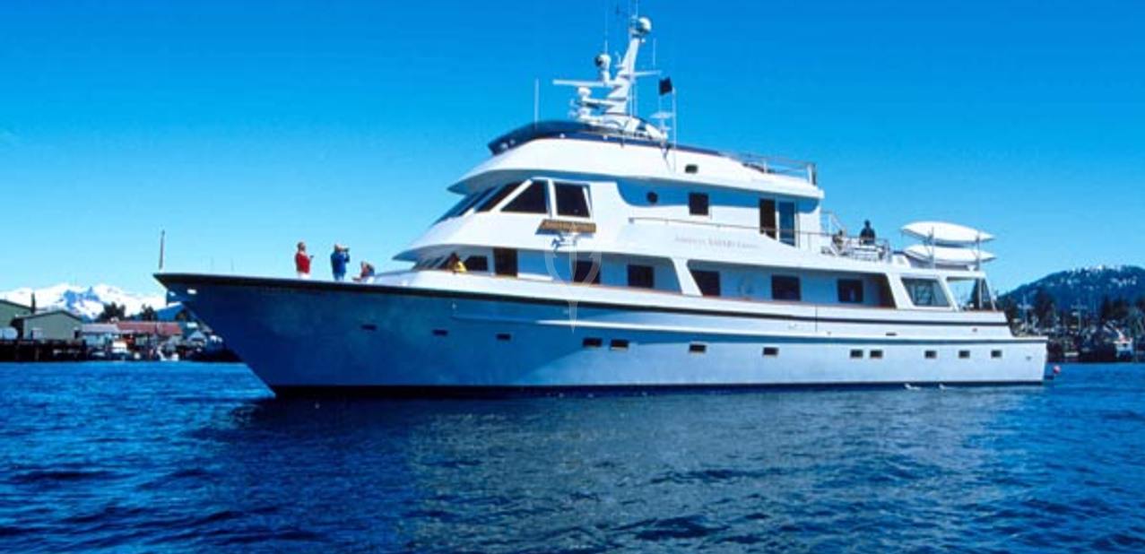 Safari Spirit Charter Yacht