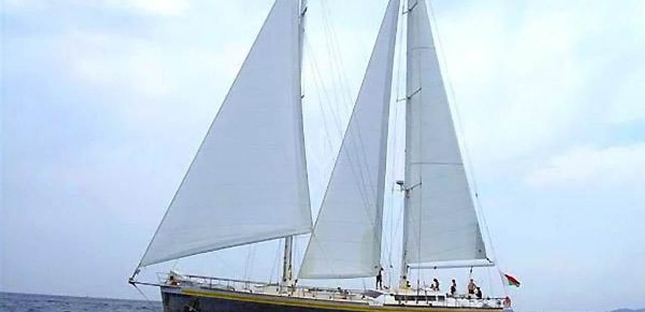 Antsiva Charter Yacht