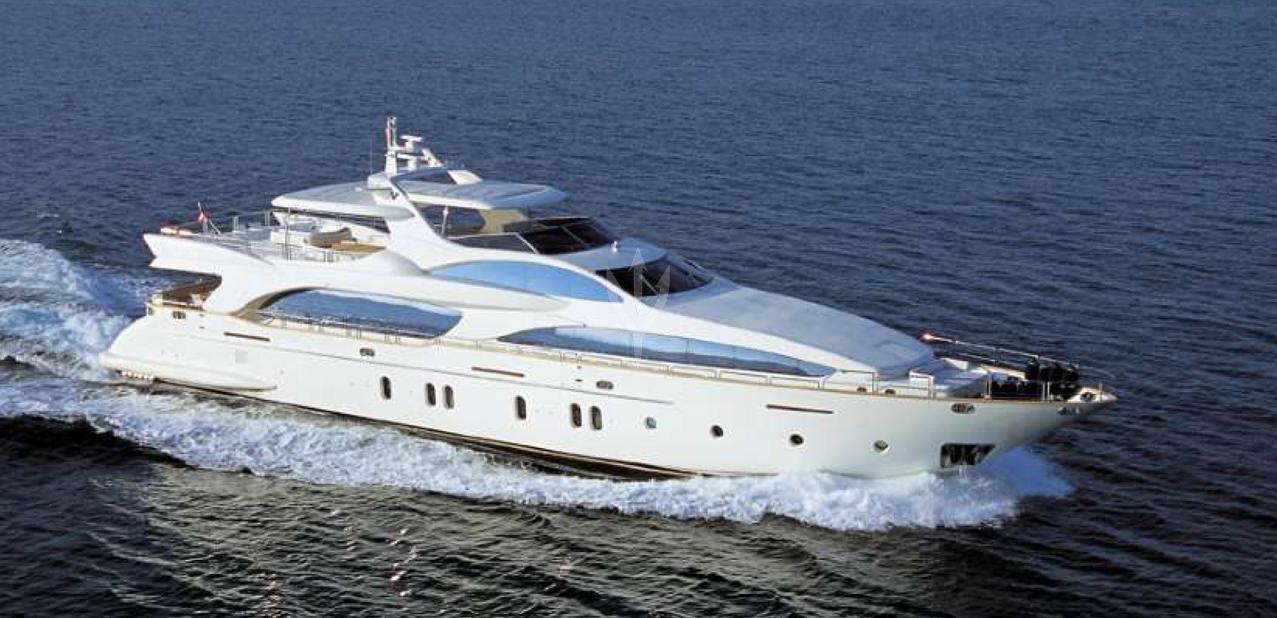 Gilaine O II Charter Yacht