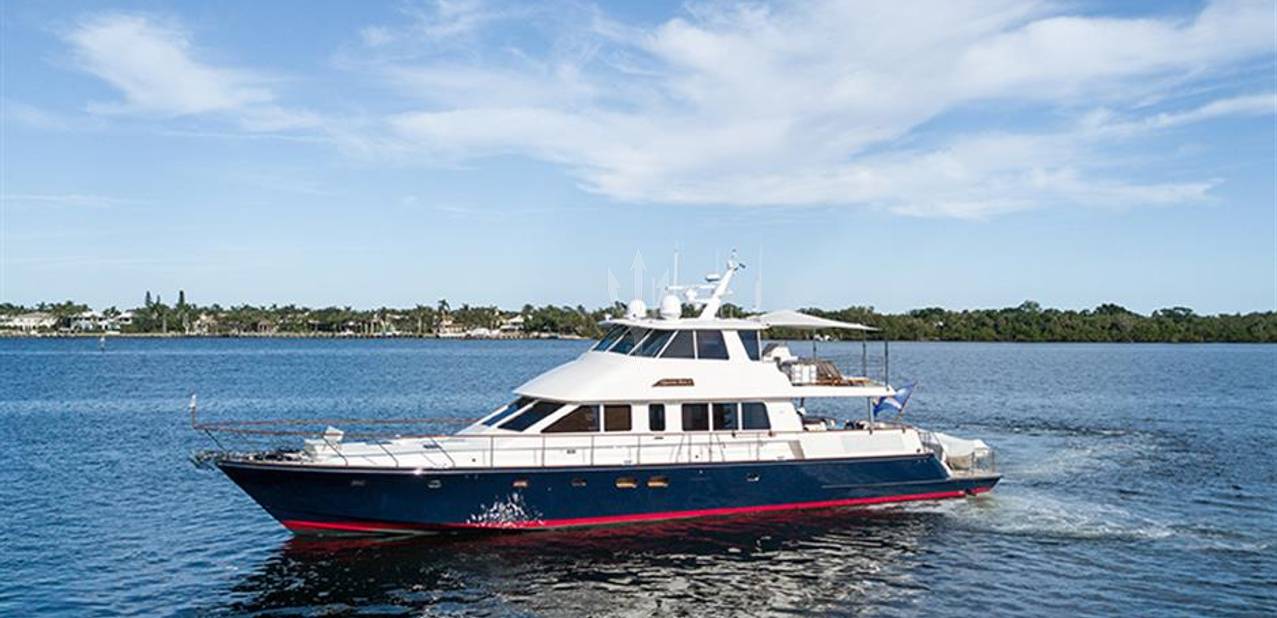 Magic Tutch Charter Yacht