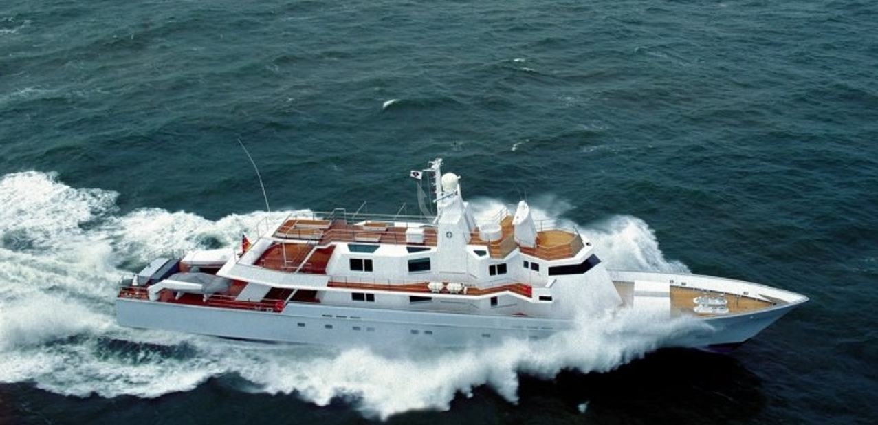 Ronin Charter Yacht