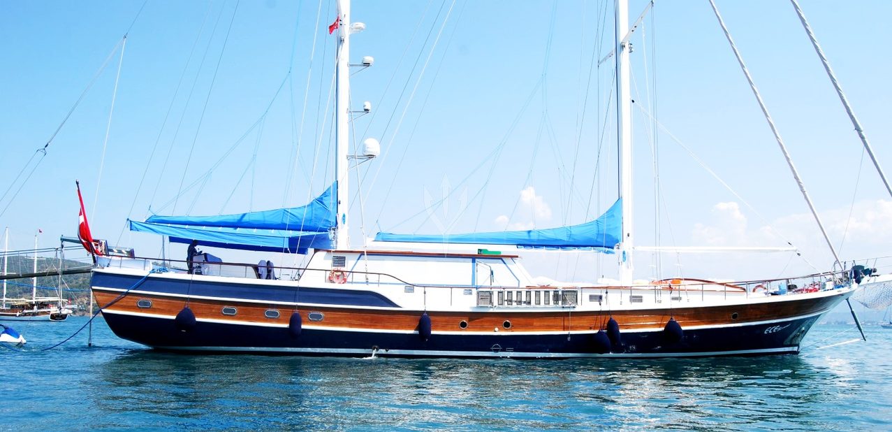 Ece Berrak Charter Yacht