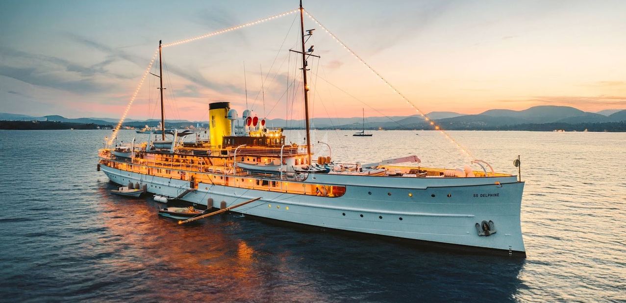 SS Delphine Charter Yacht