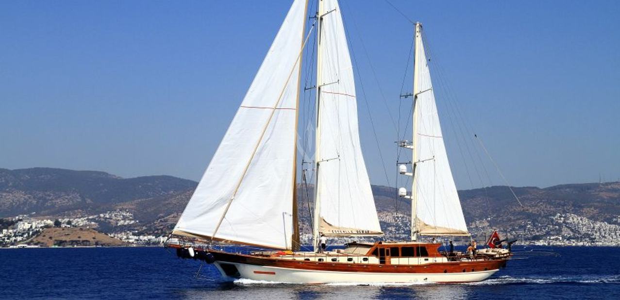Estrella De Mar Charter Yacht