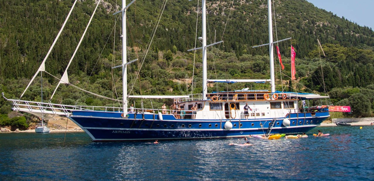 Artemis Charter Yacht