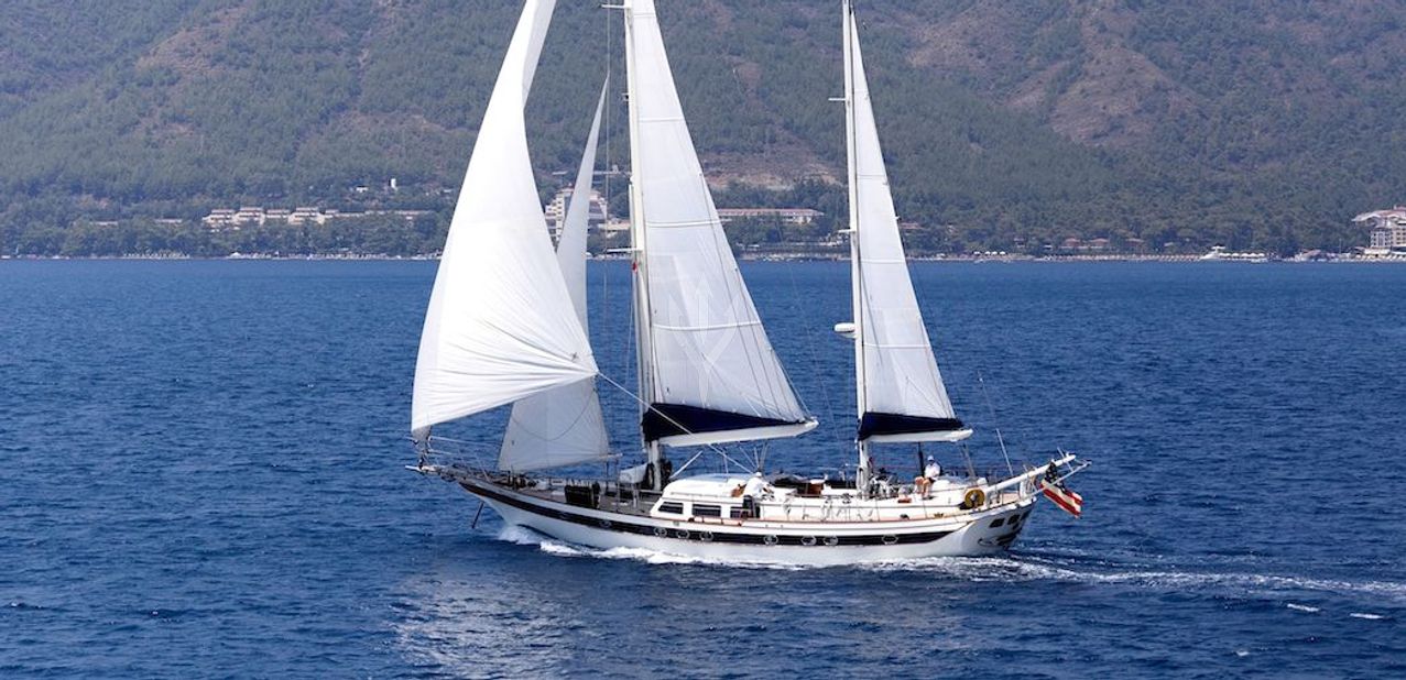 Lady Nathalie Charter Yacht