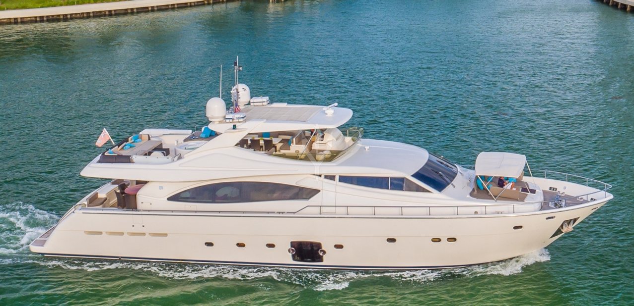 Cinque Mare Charter Yacht