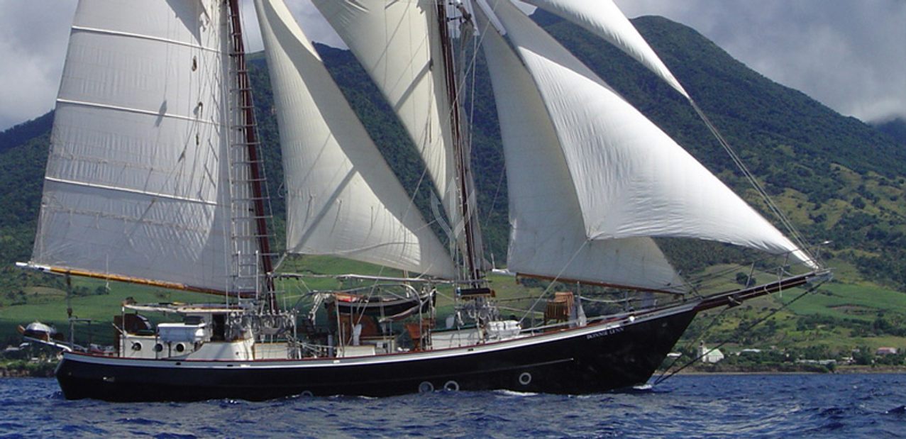 Bonnie Lynn Charter Yacht