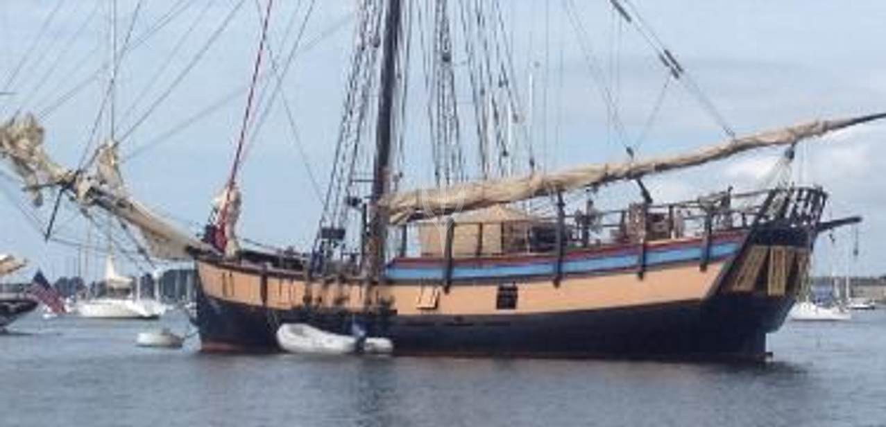 Providence Charter Yacht